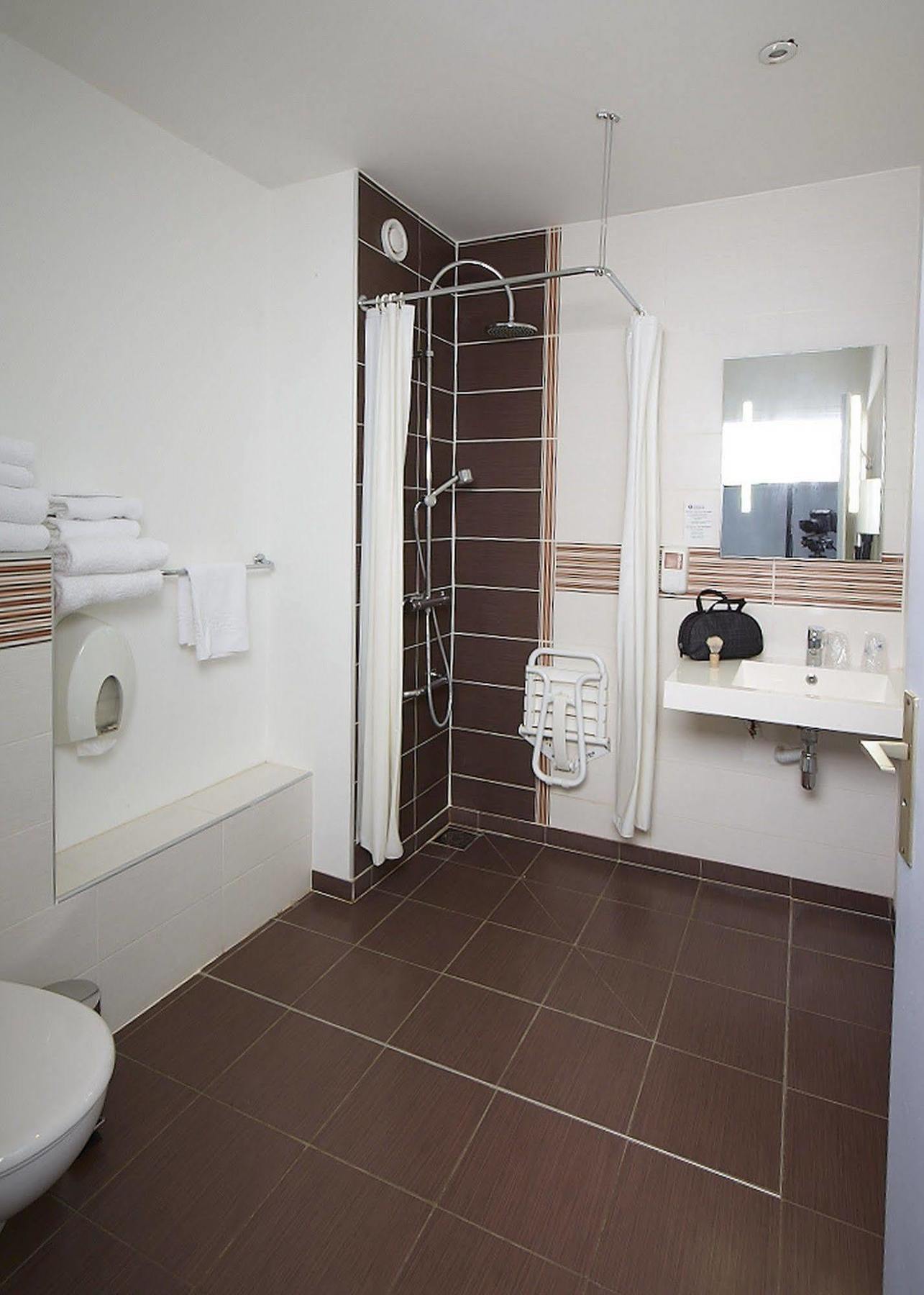 The Originals City, Hotel Continental, Poitiers Ngoại thất bức ảnh